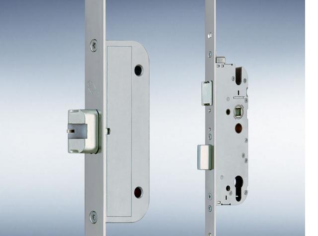 Zámek GU-Secury automatic mechanický - Dveře Samozamykací zámky Samozamykací zámky GU-Secury Automatic