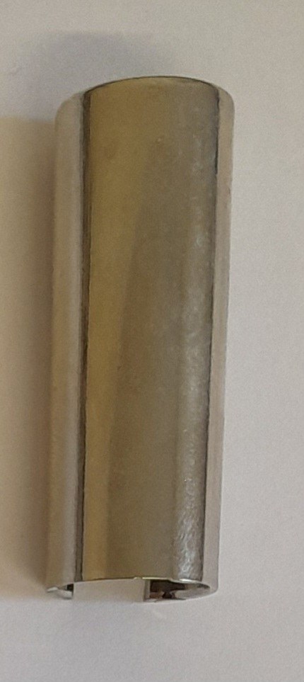 Krytka závěsu AGB 15 stříbrná 