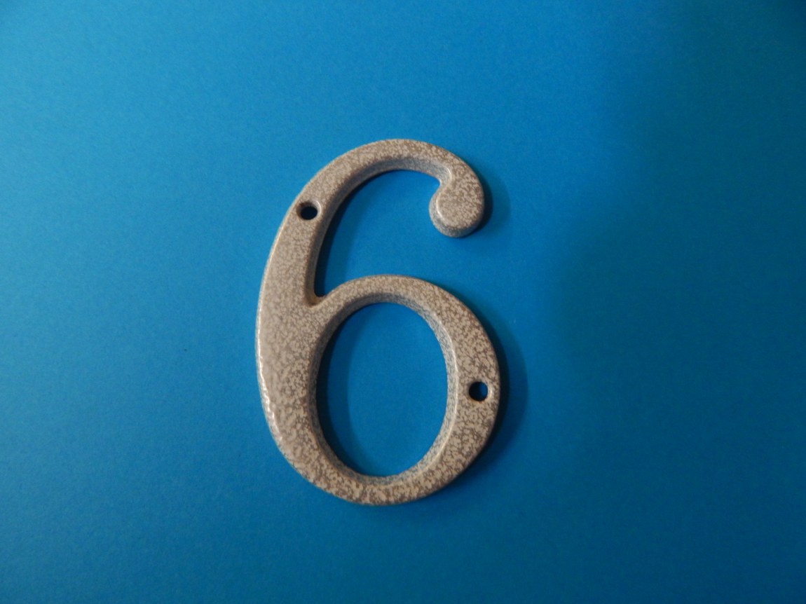 Číslice 6, 9 - Poháry, medaile, gravírování, smalt, piktogramy Číslice