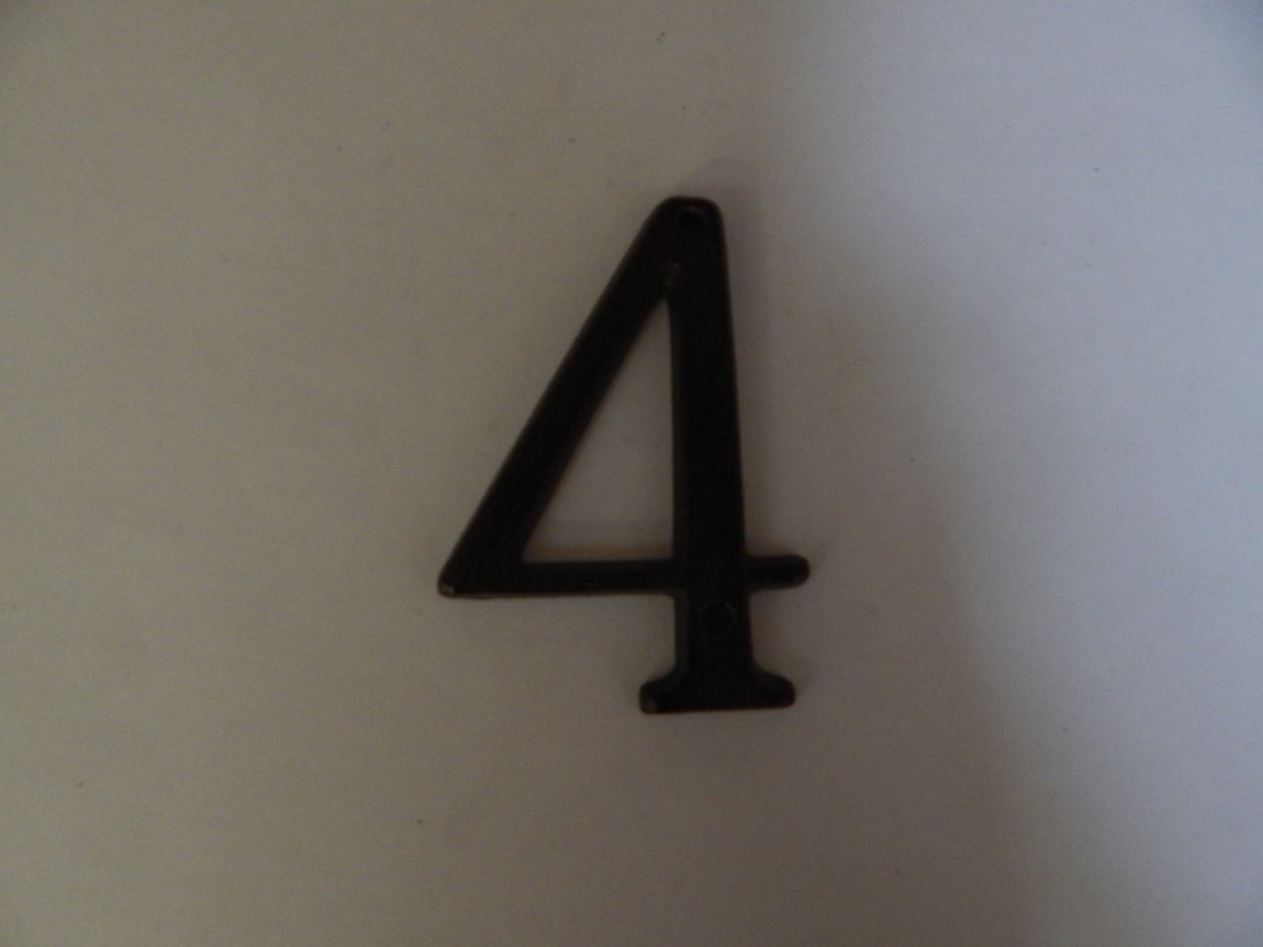 Číslice 4 - Poháry, medaile, gravírování, smalt, piktogramy Číslice