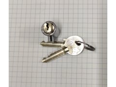 ._4lock7202.jpg