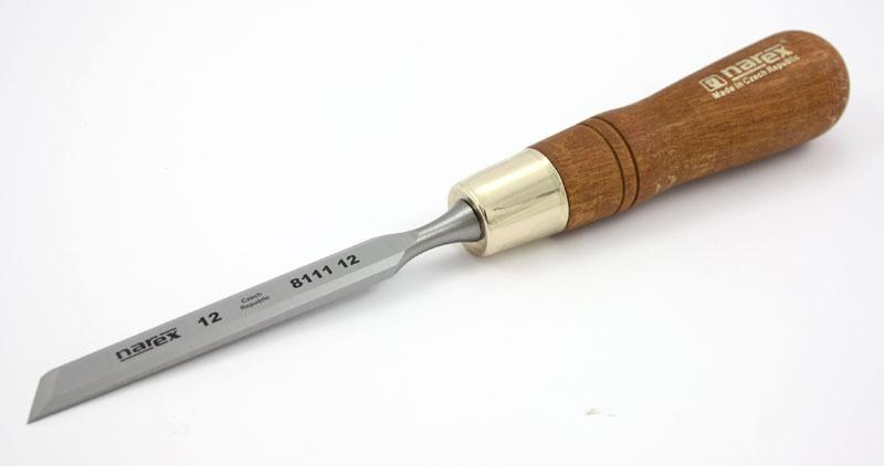 Dláto šikmé pravé, WOOD LINE PLUS, 12 mm Dláto šikmé pravé, WOOD LINE PLUS, 12 mm - Nože Mikov Ostatní