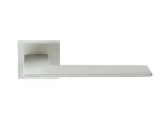 Dveřní rozetové kování BLADE P1500 HR WC/XR-S