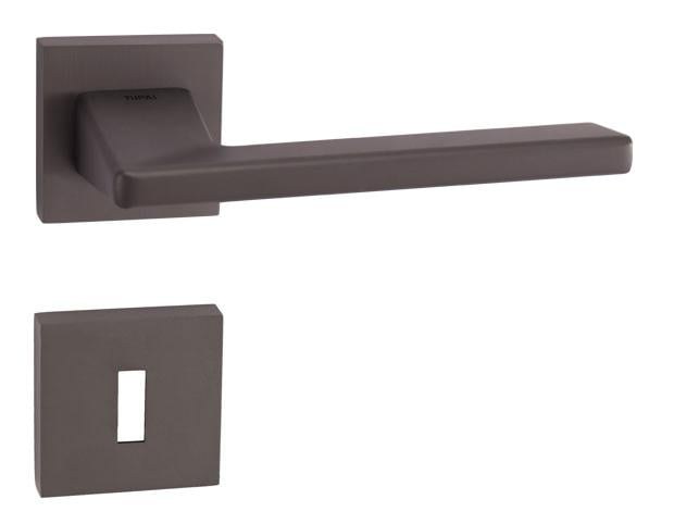 TI - JUNIOR - HR 4140Q