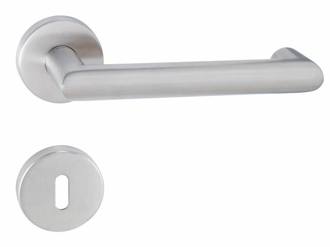 TI - TRENDY - R 2276